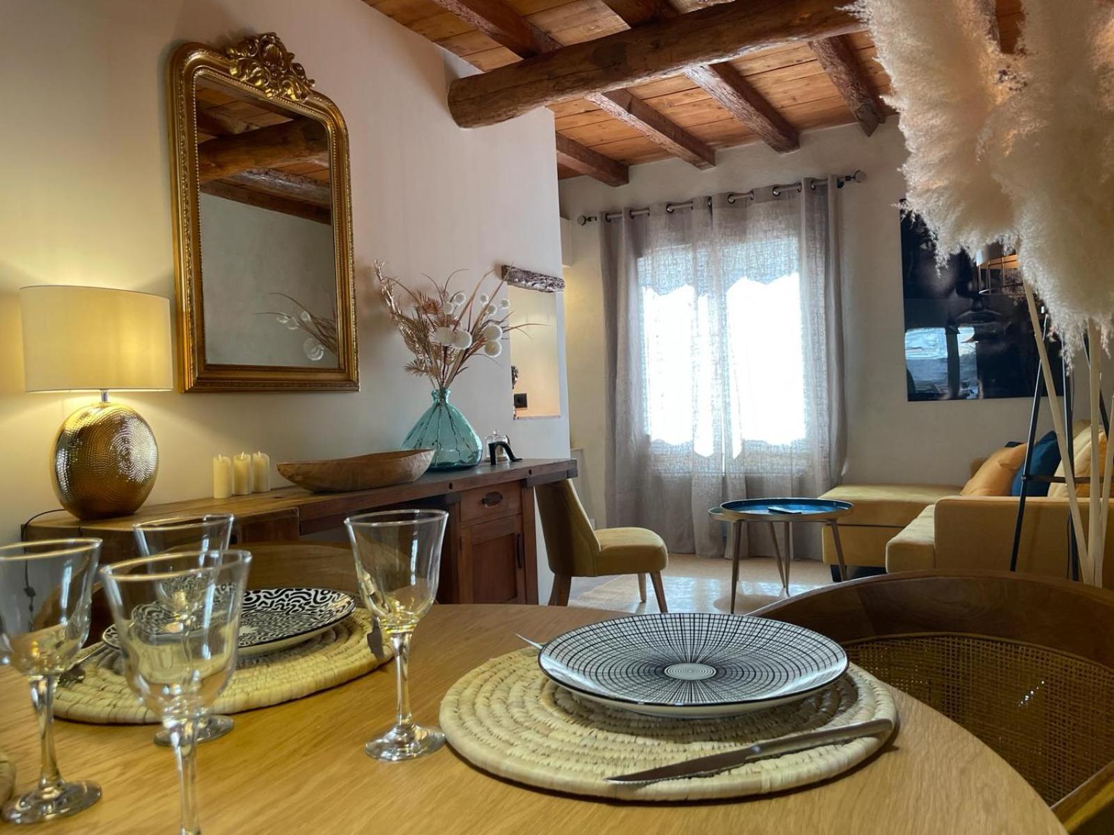 Maison Cosy, 2 Chambres, Adossee Aux Remparts Aigues-Mortes Exterior foto